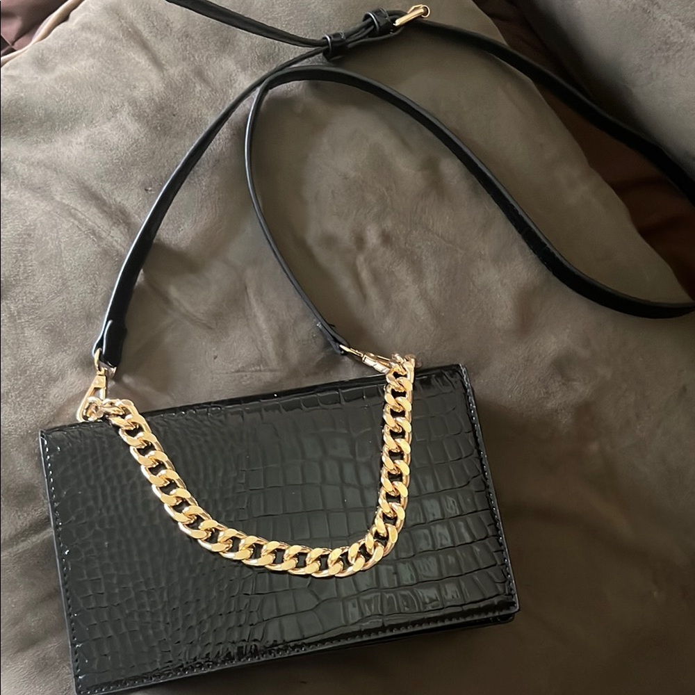 Black Croc-Embossed Bag with Gold Chain